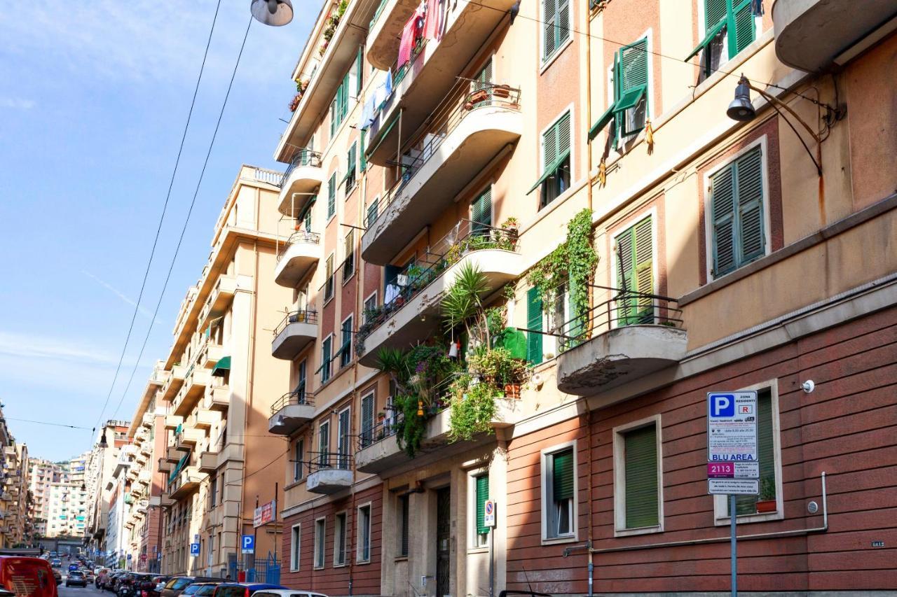 Апартаменти Fantastic House Near The Station Free Parking Генуя Екстер'єр фото